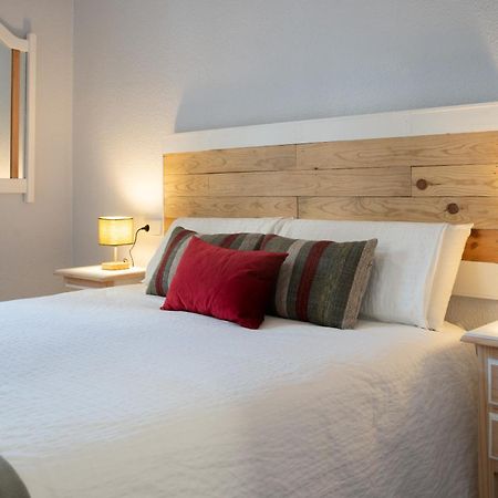 Apartamentos Alfaqueque B Sevilla Eksteriør billede
