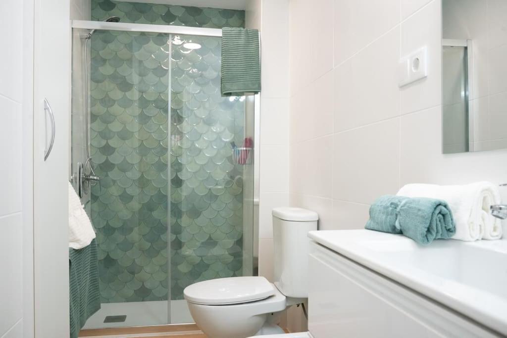 Apartamentos Alfaqueque B Sevilla Eksteriør billede